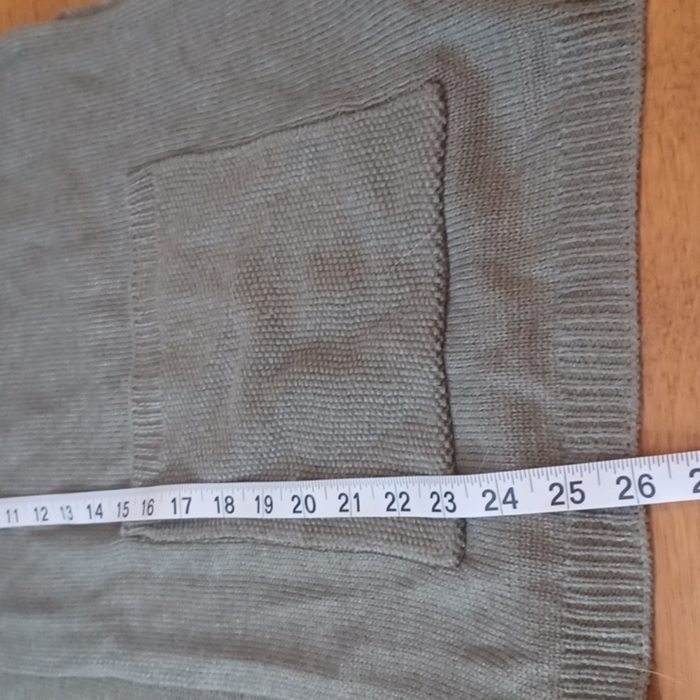 NWT Loft light green oversized poncho/ sweater. Size xs/s.See measurements. - Picture 9 of 10